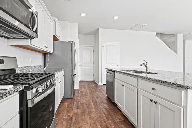 413 Zenith Boulevard, Summerville, SC 29486