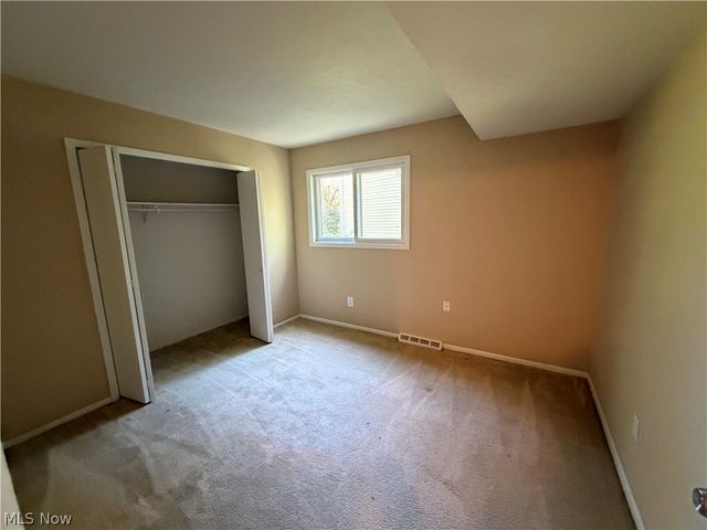 33170 Ledge Hill Drive, Solon, OH 44139