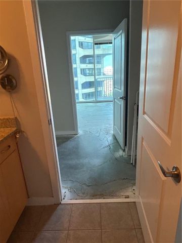 400 W Peachtree Street NW 1712, Atlanta, GA 30308