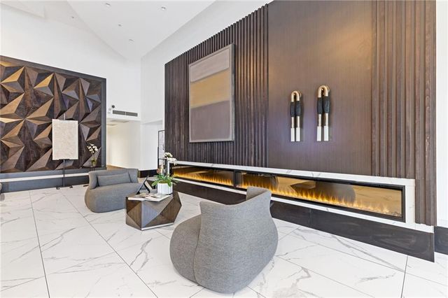 400 W Peachtree Street NW 1712, Atlanta, GA 30308