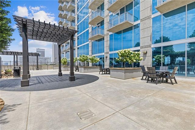 400 W Peachtree Street NW 1712, Atlanta, GA 30308