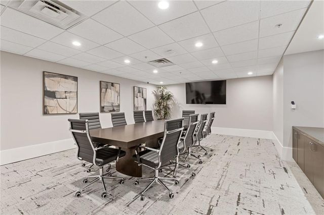 400 W Peachtree Street NW 1712, Atlanta, GA 30308