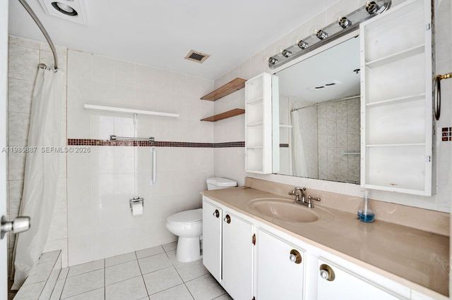 4001 Hillcrest Dr 602-4 602-4, Hollywood, FL 33021
