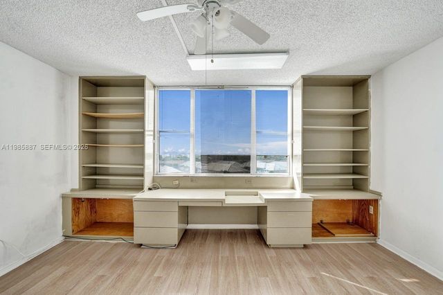 4001 Hillcrest Dr 602-4 602-4, Hollywood, FL 33021