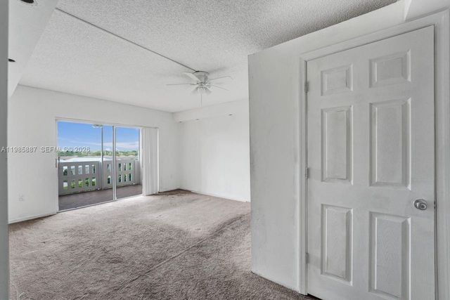 4001 Hillcrest Dr 602-4 602-4, Hollywood, FL 33021