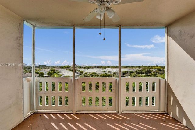 4001 Hillcrest Dr 602-4 602-4, Hollywood, FL 33021
