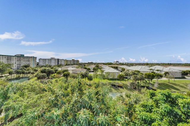4001 Hillcrest Dr 602-4 602-4, Hollywood, FL 33021