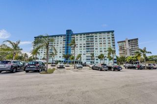 4001 Hillcrest Dr 602-4 602-4, Hollywood, FL 33021