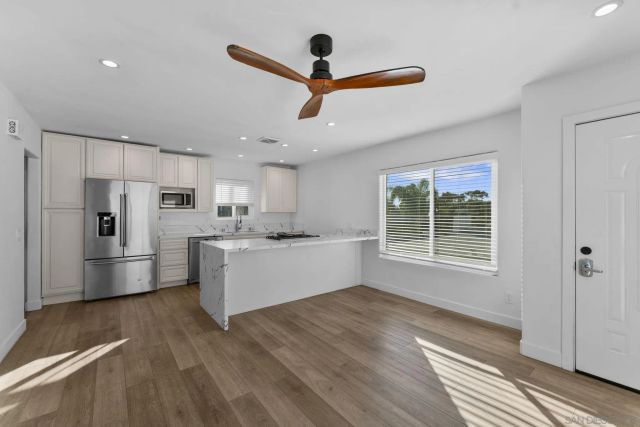 4673 Terrace Dr Unit B, San Diego, CA 92116