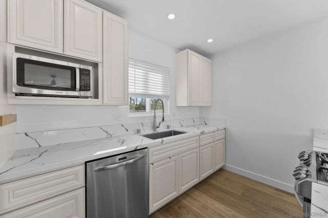 4673 Terrace Dr Unit B, San Diego, CA 92116