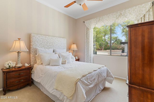 4262 E MEADOWVIEW Drive, Gilbert, AZ 85298