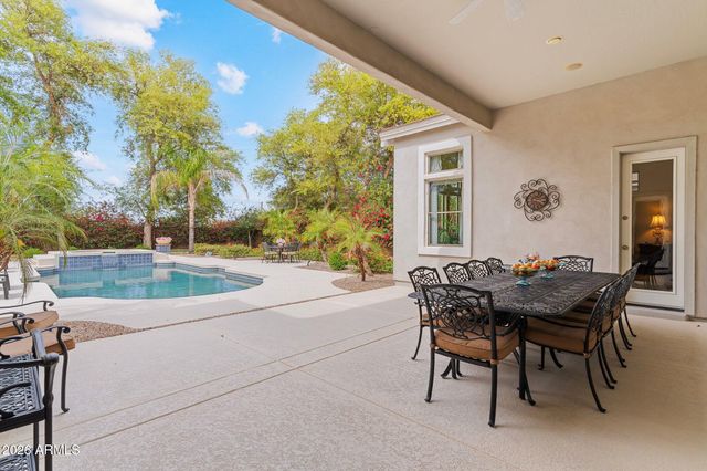 4262 E MEADOWVIEW Drive, Gilbert, AZ 85298