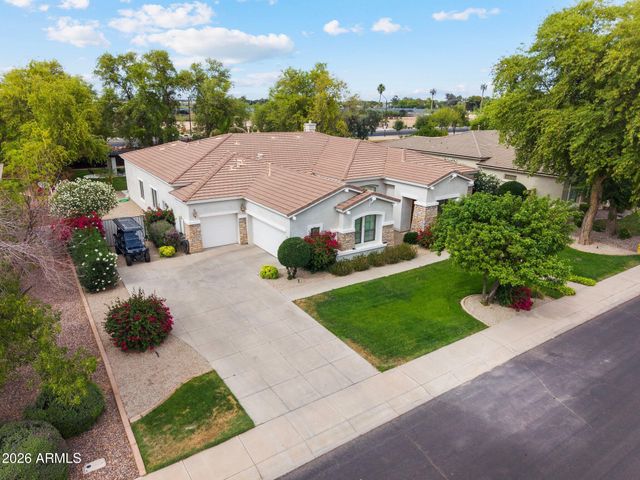 4262 E MEADOWVIEW Drive, Gilbert, AZ 85298