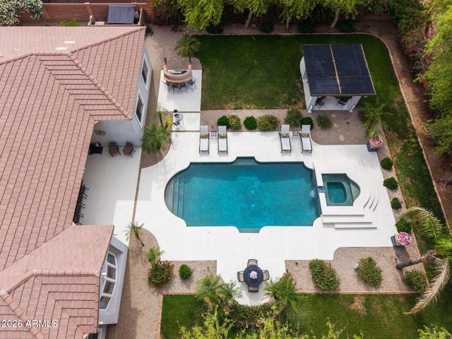 4262 E MEADOWVIEW Drive, Gilbert, AZ 85298