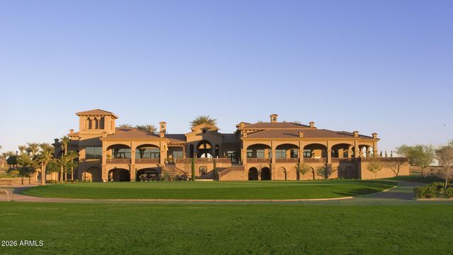 4262 E MEADOWVIEW Drive, Gilbert, AZ 85298
