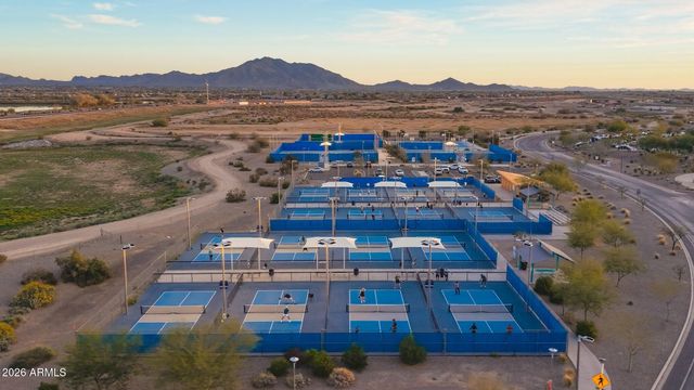 4262 E MEADOWVIEW Drive, Gilbert, AZ 85298
