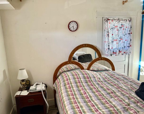 1822 W 7th Street, Muncie, IN 47302