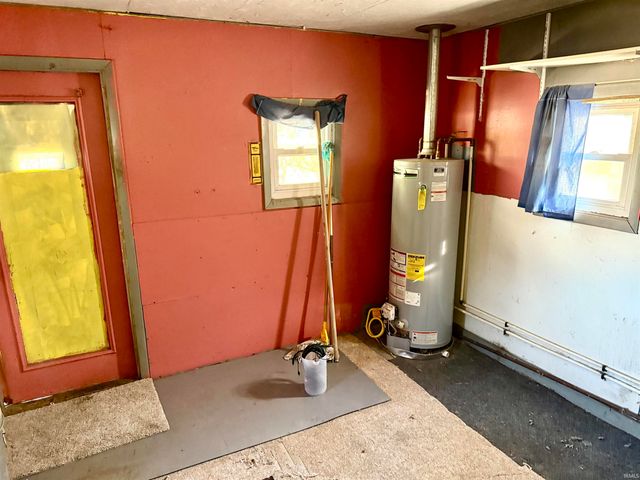 1822 W 7th Street, Muncie, IN 47302