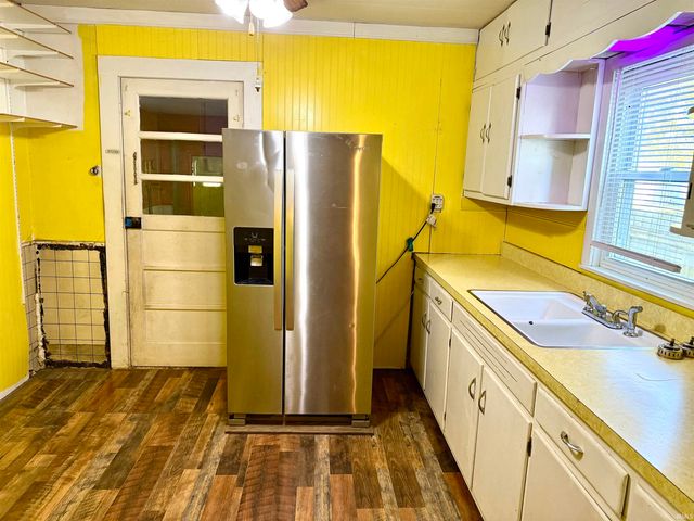 1822 W 7th Street, Muncie, IN 47302