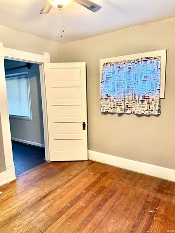 1822 W 7th Street, Muncie, IN 47302