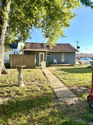 1822 W 7th Street, Muncie, IN 47302