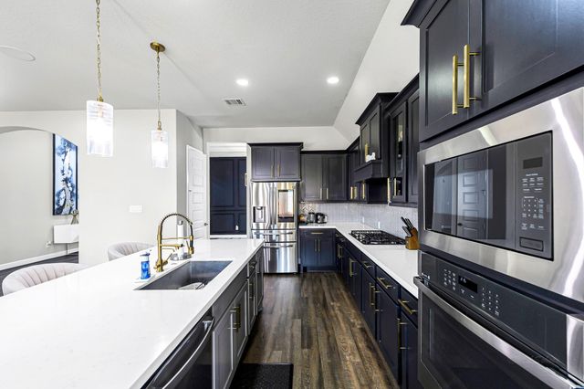 2711 Sylvan Birch Trail, Katy, TX 77493