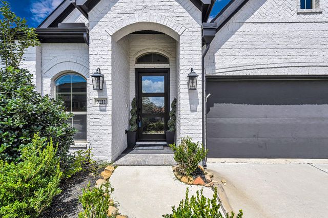 2711 Sylvan Birch Trail, Katy, TX 77493