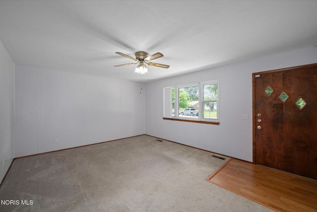 333 Danesmoor Road, Holland, OH 43528