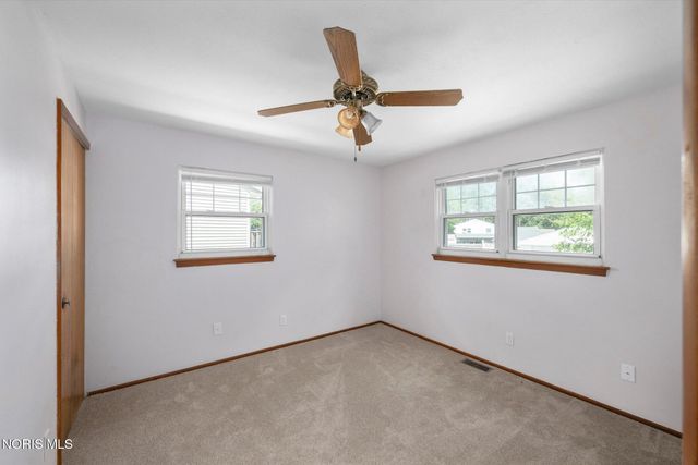 333 Danesmoor Road, Holland, OH 43528