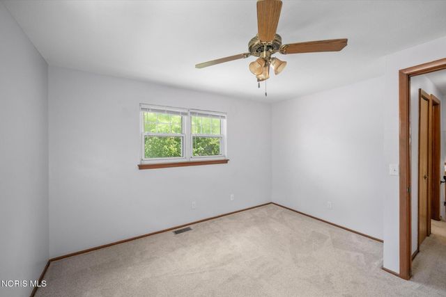 333 Danesmoor Road, Holland, OH 43528