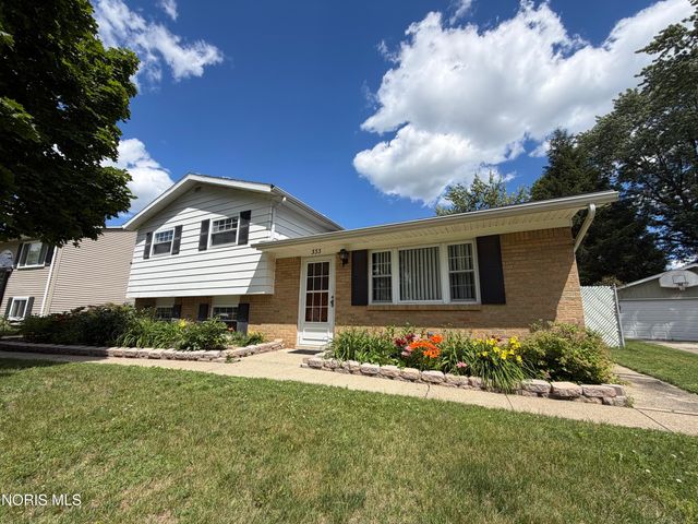 333 Danesmoor Road, Holland, OH 43528