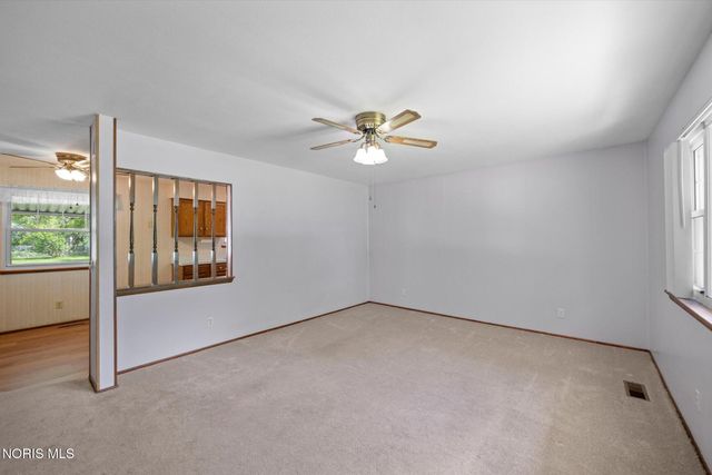 333 Danesmoor Road, Holland, OH 43528