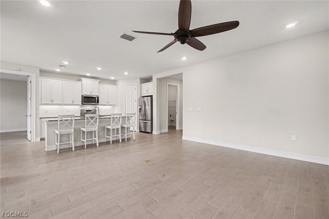 3939 Crosswater DR, North Fort Myers, FL 33917