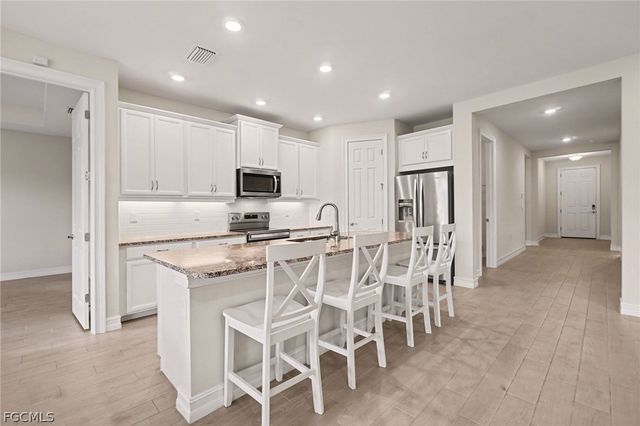 3939 Crosswater DR, North Fort Myers, FL 33917