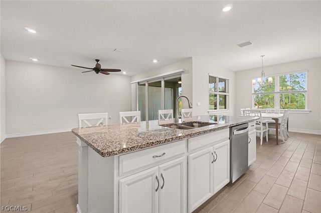 3939 Crosswater DR, North Fort Myers, FL 33917