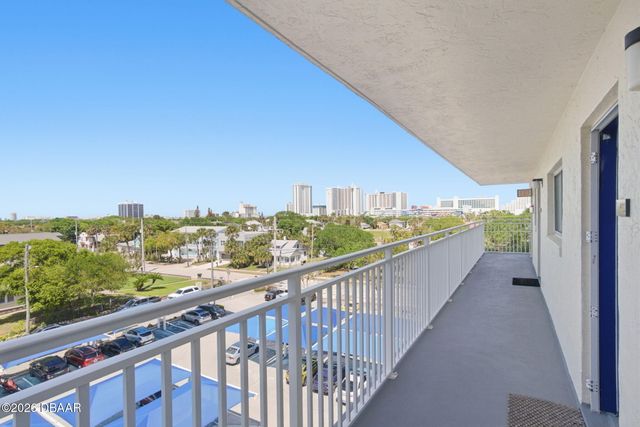 145 N Halifax Ave Apt 602, Daytona Beach, FL 32118