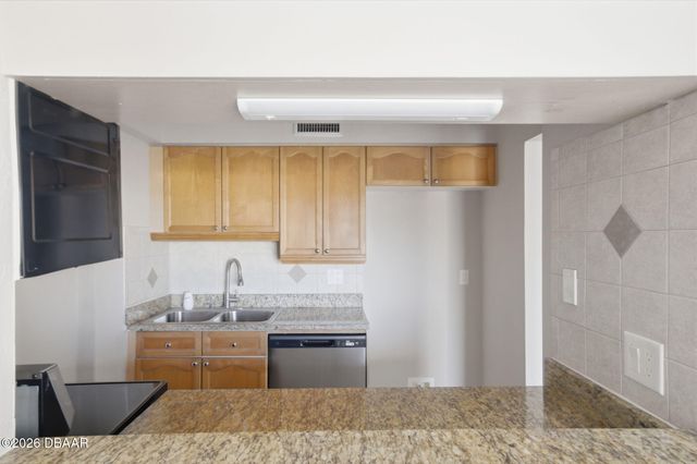 145 N Halifax Ave Apt 602, Daytona Beach, FL 32118