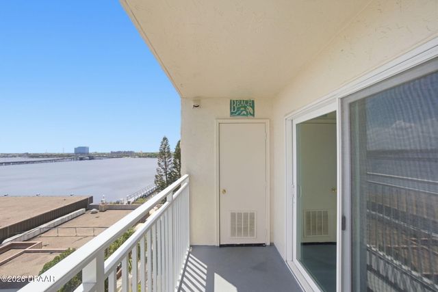 145 N Halifax Ave Apt 602, Daytona Beach, FL 32118