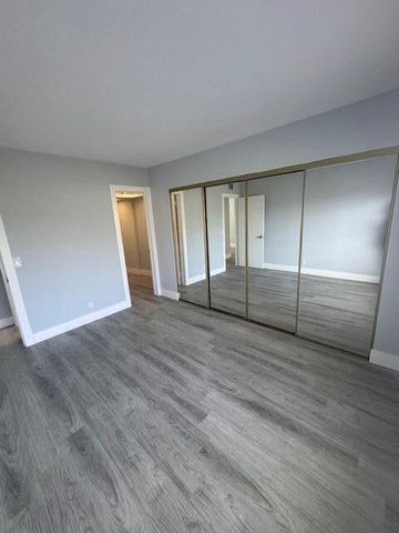 315 Circle Drive S 102, Boynton Beach, FL 33435