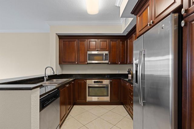 1660 Renaissance Commons Boulevard 2629, Boynton Beach, FL 33426