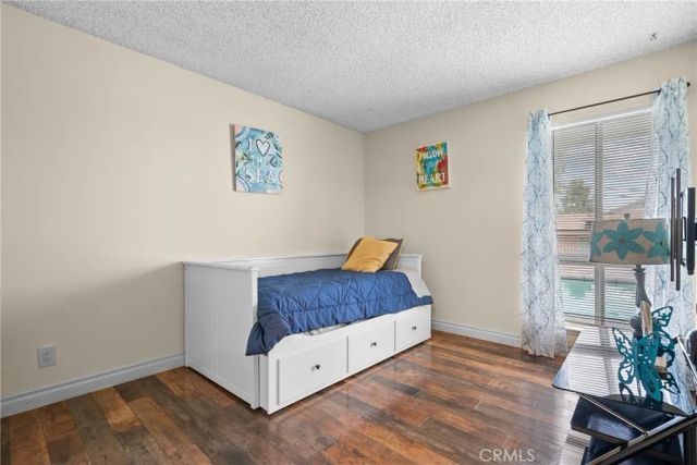 9558 Swinton, North Hills, CA 91343