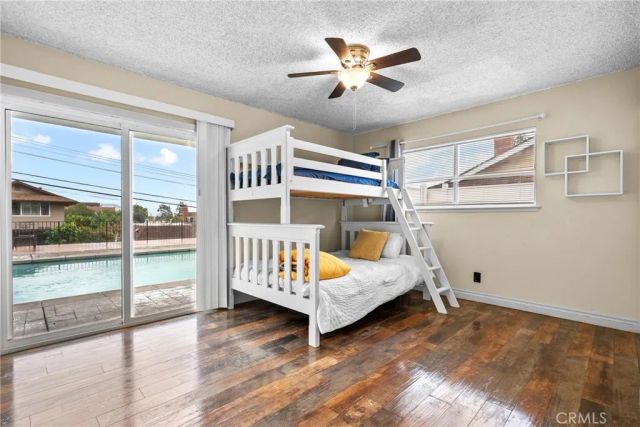 9558 Swinton, North Hills, CA 91343