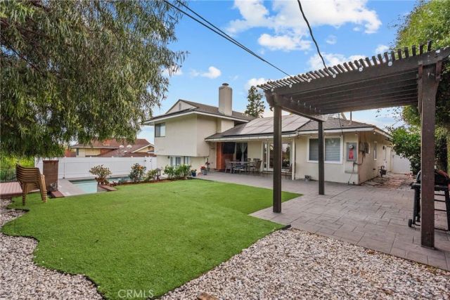 9558 Swinton, North Hills, CA 91343