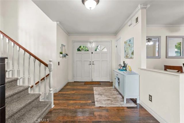 9558 Swinton, North Hills, CA 91343