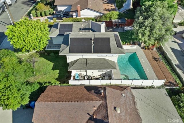 9558 Swinton, North Hills, CA 91343