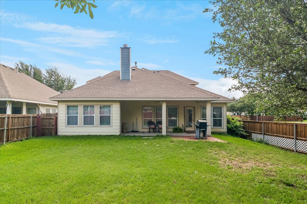 1308 Lazy Lane, Mckinney, TX 75072
