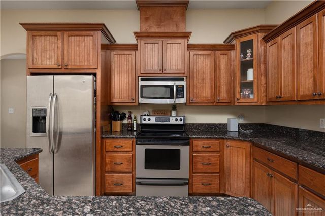 510 Via Sol Drive, Edinburg, TX 78542