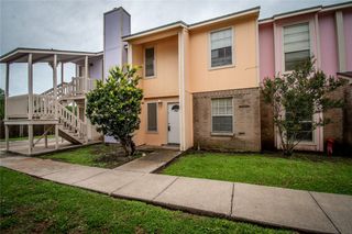 6702 Everhart U-103, Corpus Christi, TX 78413