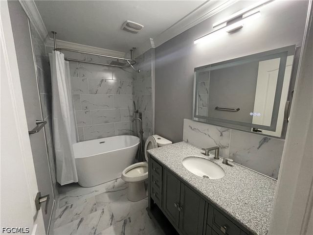 4133 Andalusia BLVD, Cape Coral, FL 33909