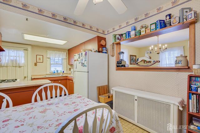 226 University Avenue, Metuchen, NJ 08840